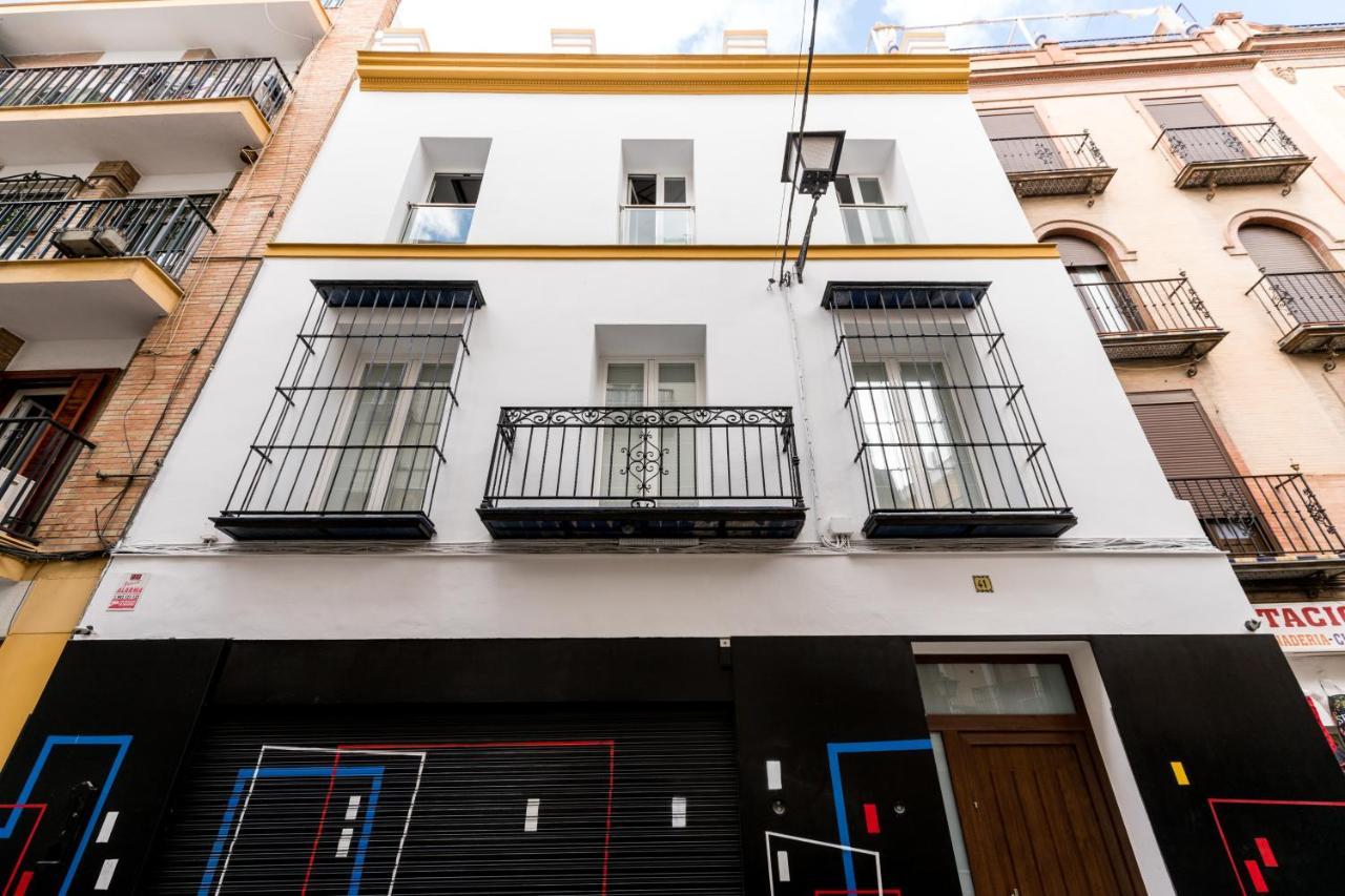 Santa Barbara Central Suites, Sevilla Bagian luar foto