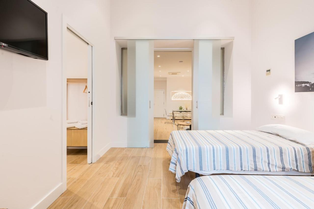 Santa Barbara Central Suites, Sevilla Bagian luar foto