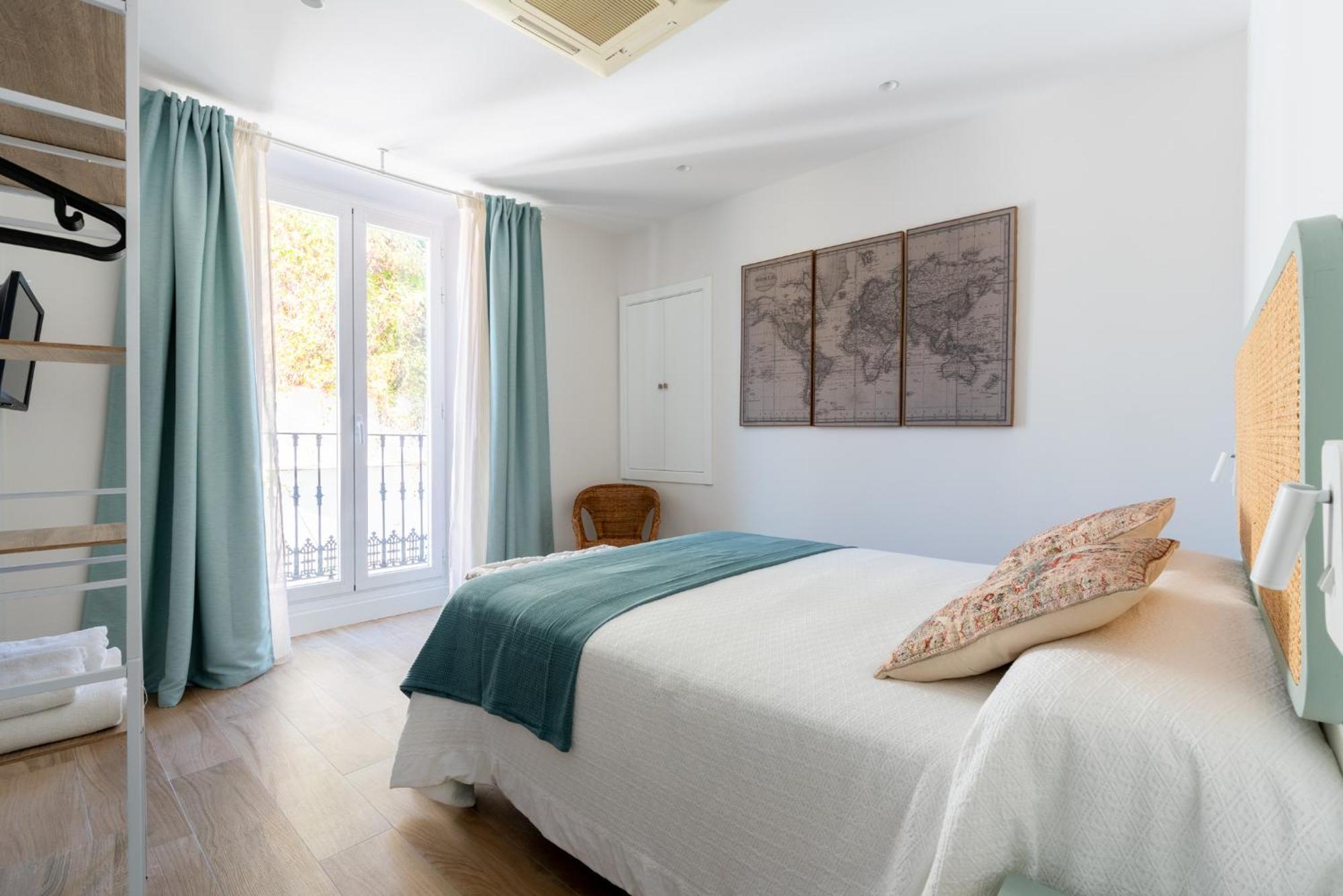 Santa Barbara Central Suites, Sevilla Bagian luar foto