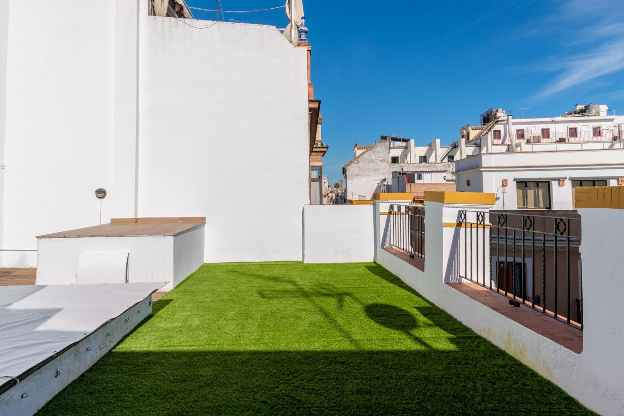 Santa Barbara Central Suites, Sevilla Bagian luar foto